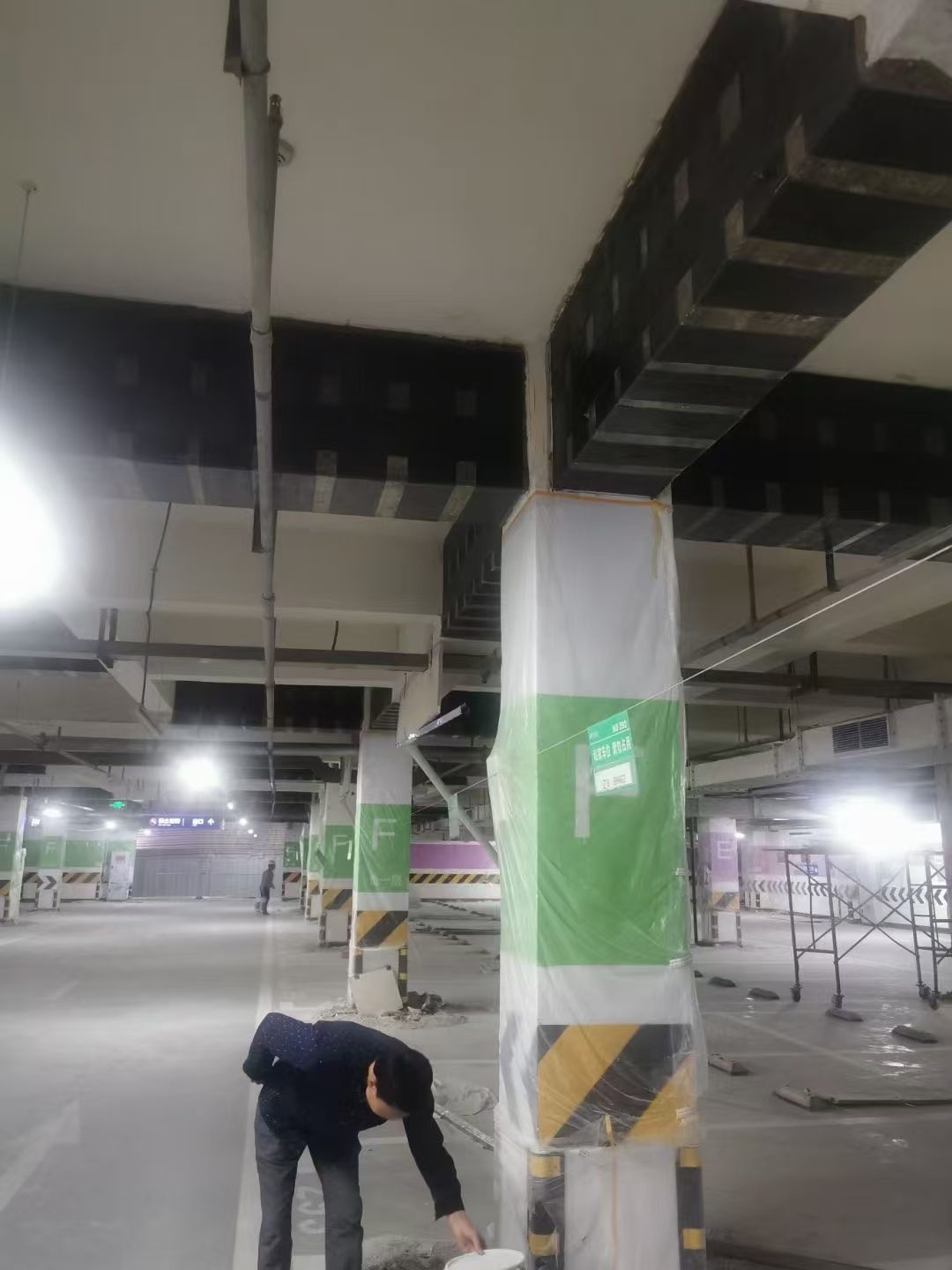 南宁柱子露出钢筋生锈怎么办