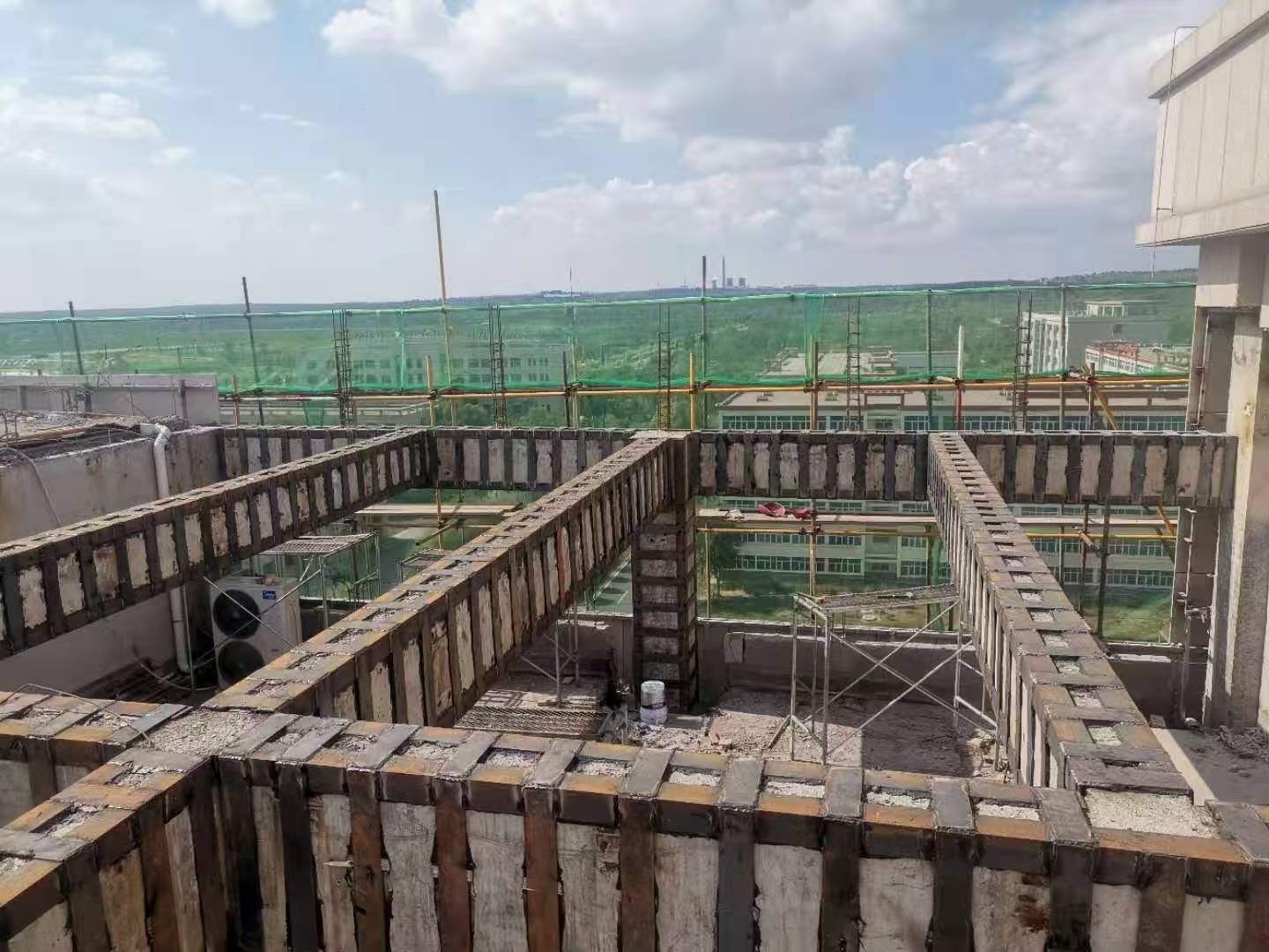 南宁厂房加固怎么做?